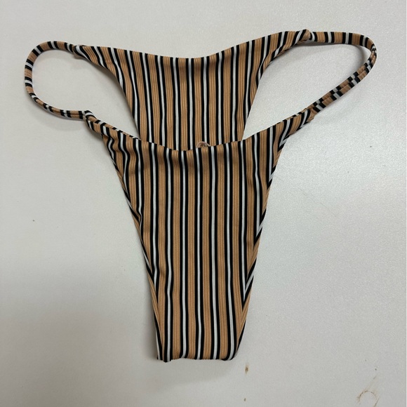 Zaful bikini bottoms. - Picture 3 of 3